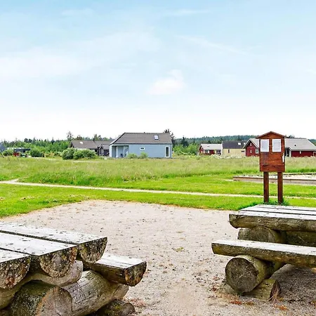 4 Star Holiday Home In Brovst 布罗斯特