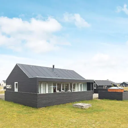 4 Star Holiday Home In Brovst